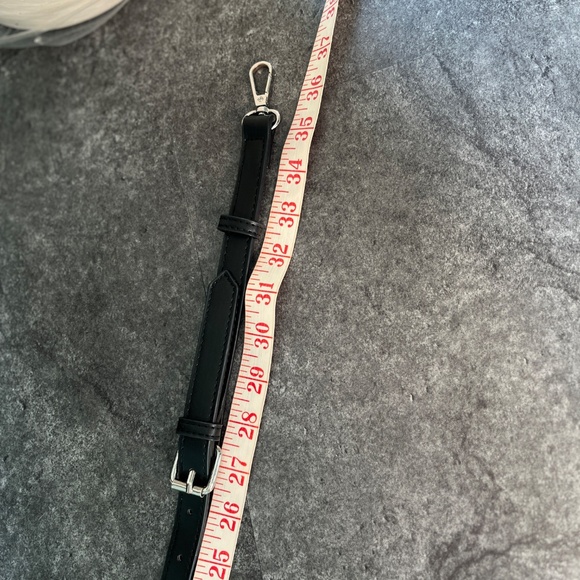 Zara two-way tote bag, with multiple zippers and detachable shoulder strap, EUC. - Picture 14 of 16